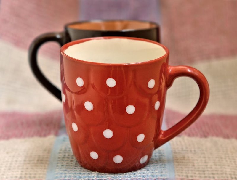 Taza Apartamento Punto Negro