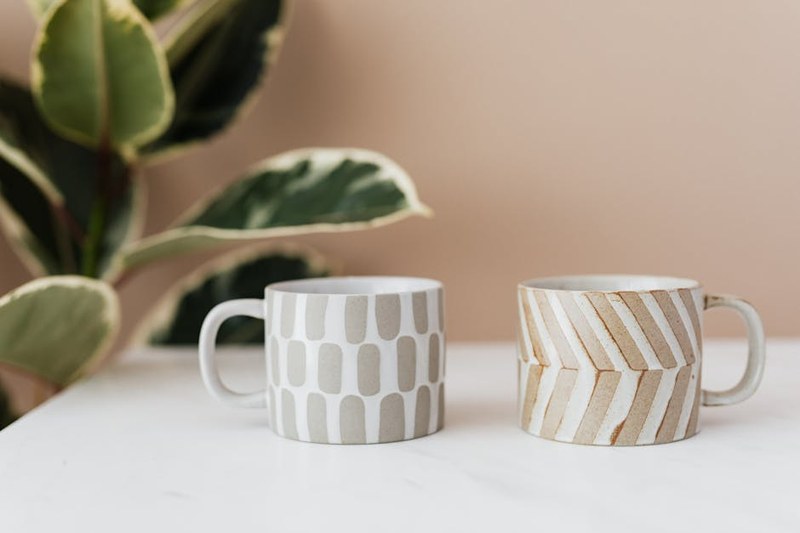 Taza Estudio Rayas Sutiles