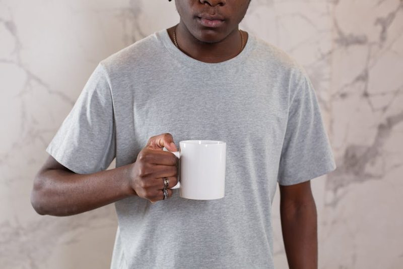 Taza Minimalista Líneas